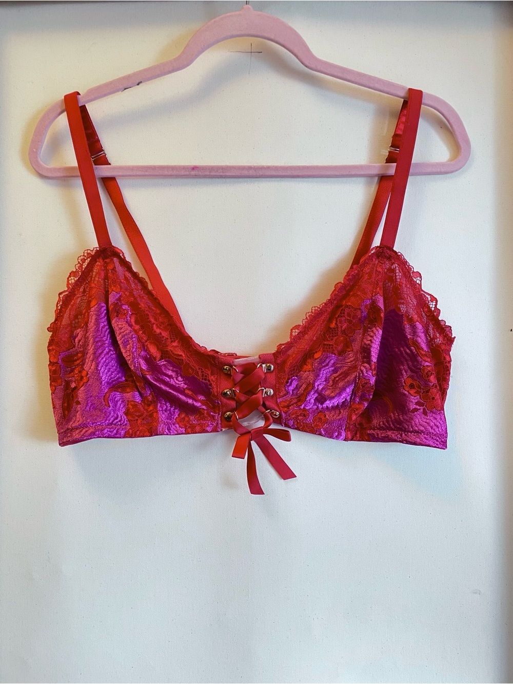 💜♥️ Savage X Fenty Lace’d Up Bralette